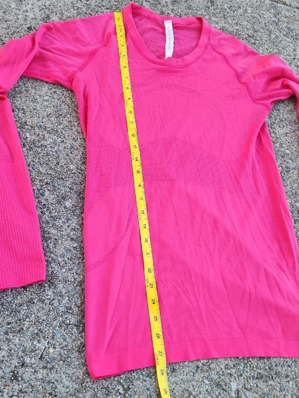 lululemon athletica Swiftly Tech Hot Pink Performance Long Sleeve Top size 8